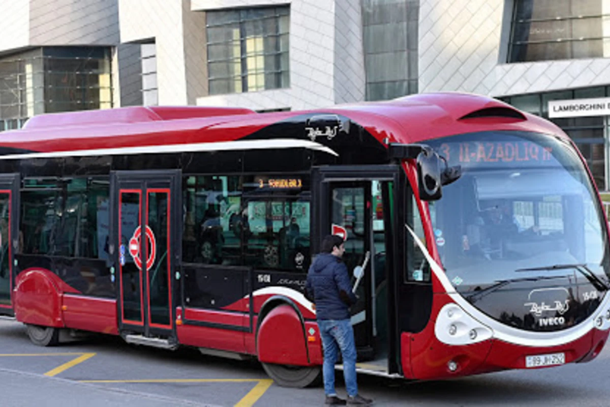 Sabahdan bu avtobusların hərəkət istiqaməti dəyişdirilir