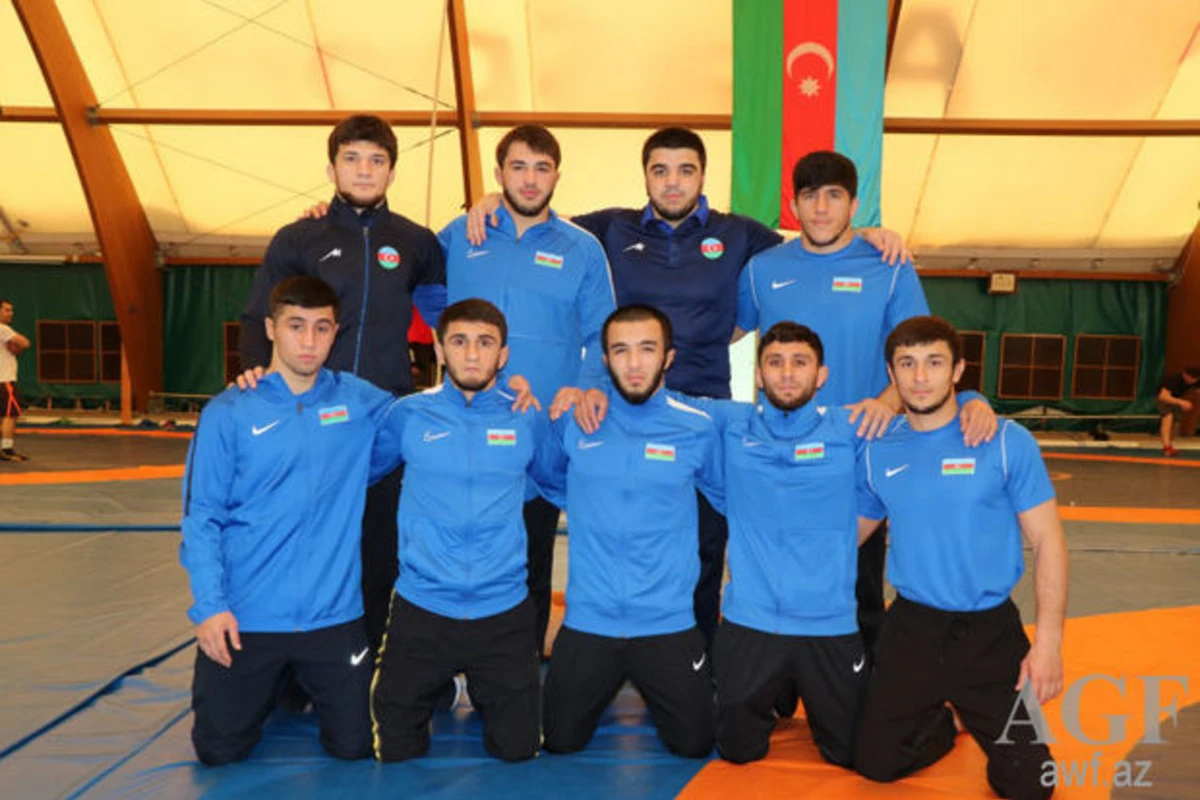 Sərbəst güləş millimiz Avropa çempionatında dördüncü medalı qazandı