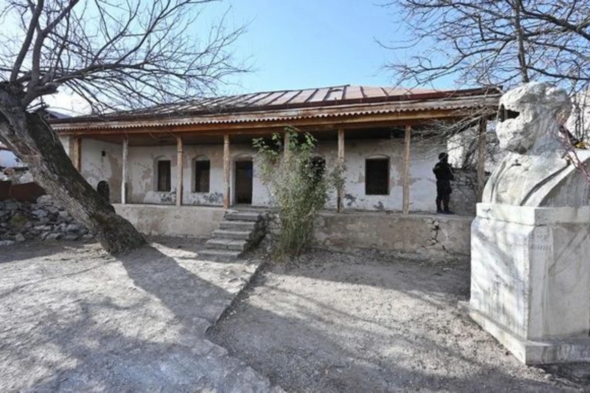 Bülbülün Şuşadakı ev muzeyinin necə bərpa ediləcəyi məlum olub