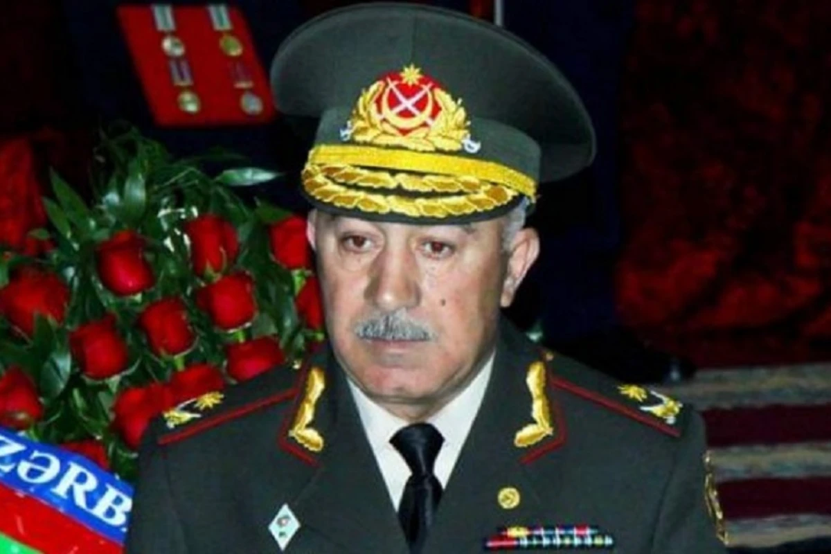 İşdən çıxarılan generaldan AÇIQLAMA
