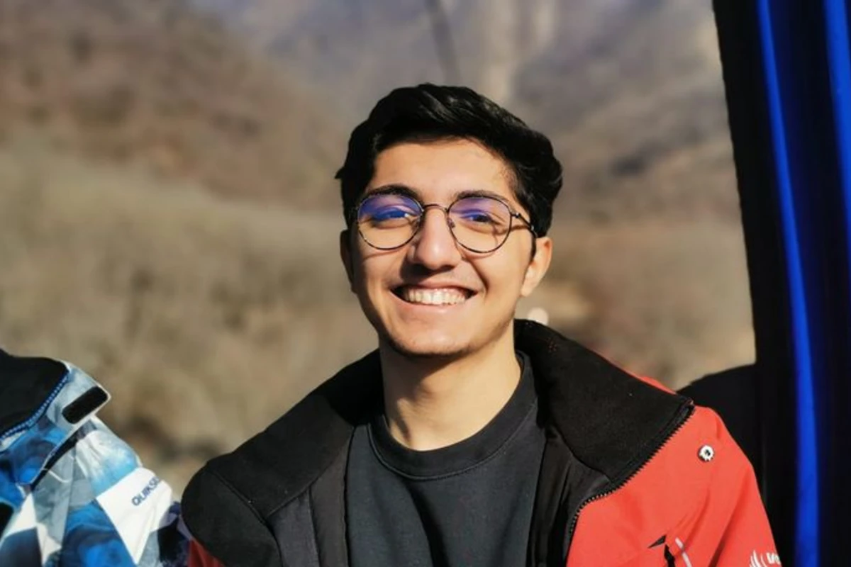 17-летний племянник известного азербайджанского поэта совершил самоубийство