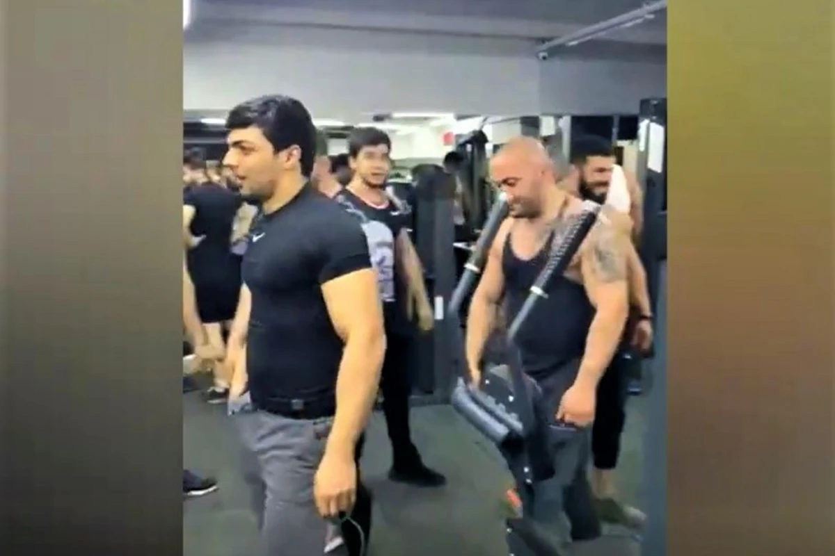 Polisin Bakıda idman zalına qəfil əməliyyatı: 56 nəfər cərimələndi - VİDEO
