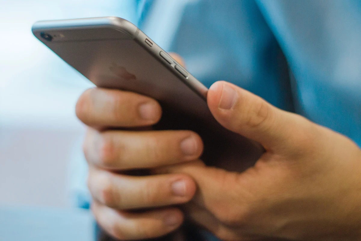 Описан процесс взлома всех iPhone