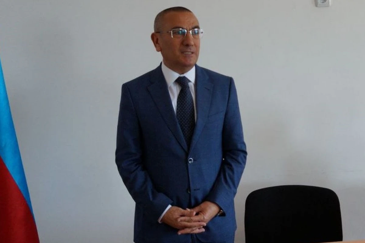 Şəmkirin sabiq icra başçısı məhkəməyə gətirildi