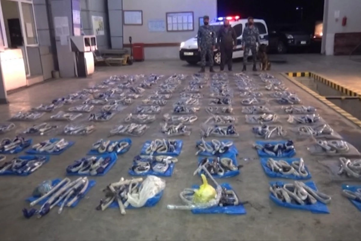 107 kiloqram heroin Azərbaycan üzərindən hansı ölkəyə aparılırmış? - VİDEO 107 kiloqram heroin Azərbaycan üzərindən hansı ölkəyə aparılırmış? - VİDEO