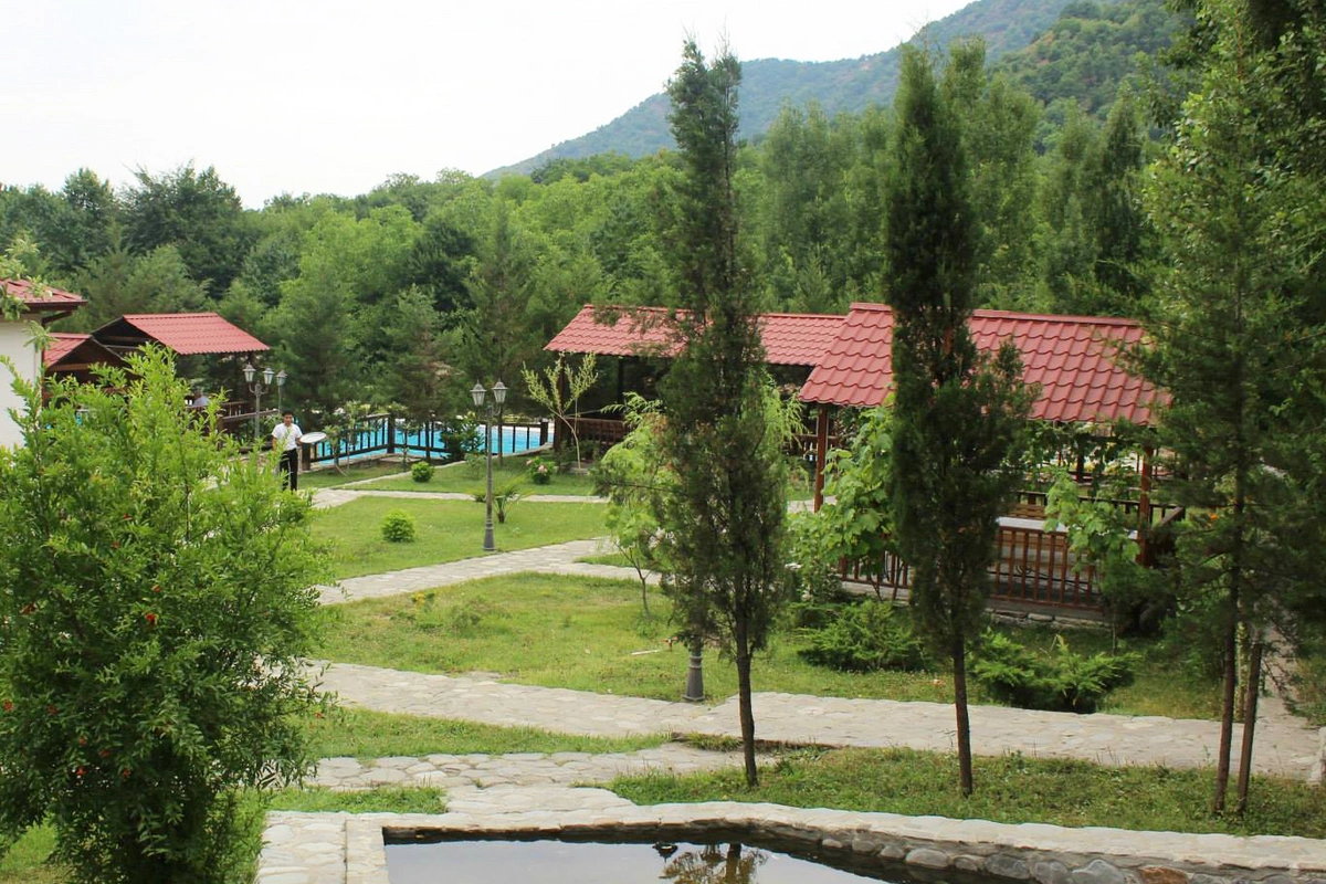 Daxili turizmi hansı yollarla inkişaf etdirmək olar? - AÇIQLAMA