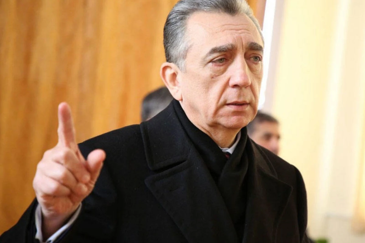 Эльдар Азизов: Некоторые чиновники оправдываются, вместо того, чтобы решать проблемы