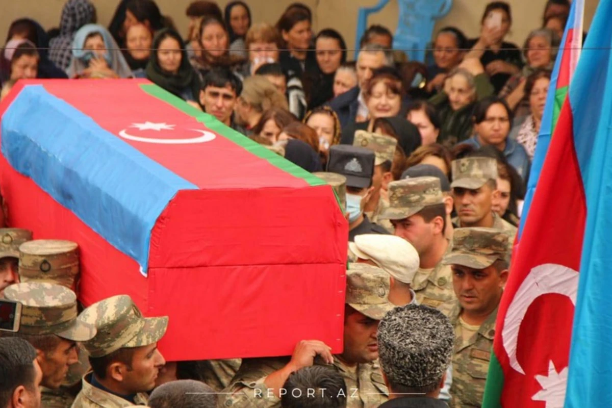 Bu ordenləri alanlar dəfn edilərkən hərbi ehtiram göstəriləcək