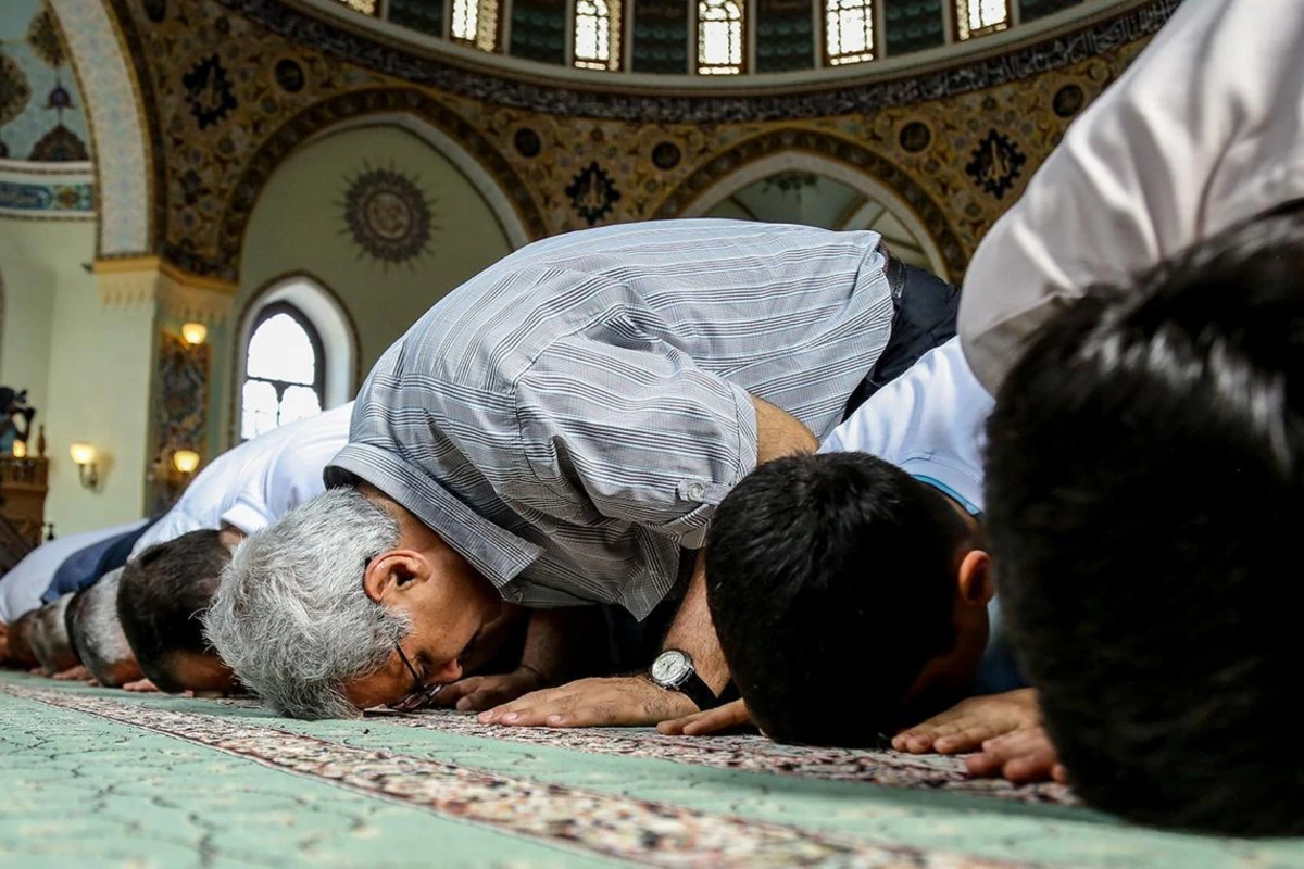 Azərbaycanda bayram namazının vaxtı məlum oldu