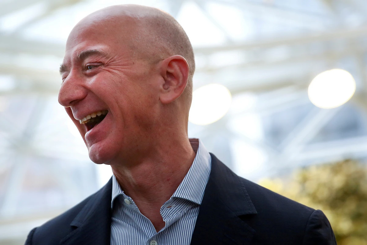 Bloomberg: основатель Amazon решил построить яхту за 500 млн долларов