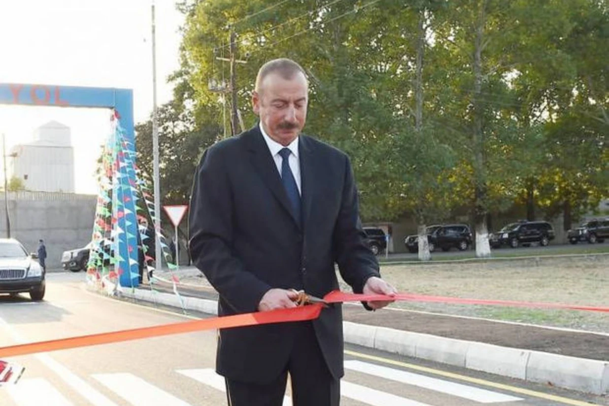 Президент принял участие в открытии автомагистрали Джульфа-Ордубад