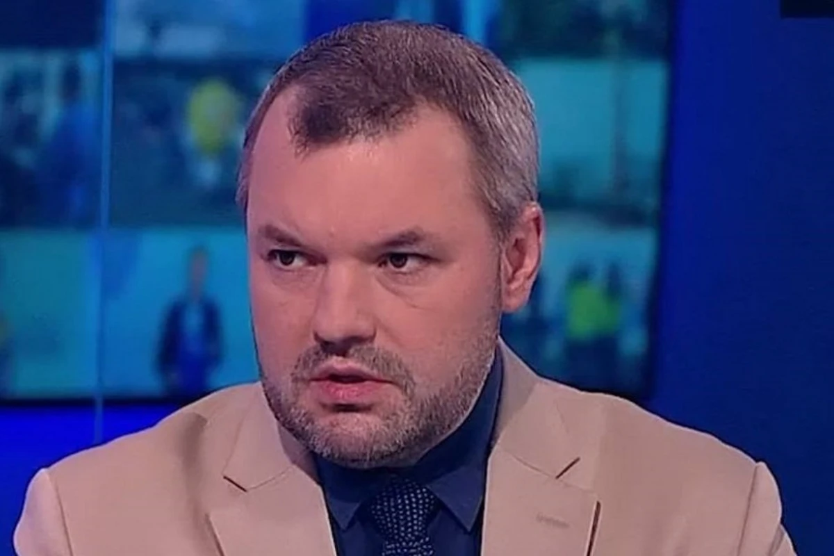Dmitri Solonnikov: “İrəvan “pis oyunda yaxşı mina oyunu” oynamağa çalışır” - MÜSAHİBƏ