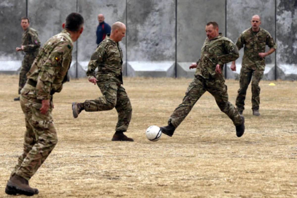 Aftandil Hacıyev: Bəzi futbolçular hərbi xidmətə getsələr, daha yaxşı olar Aftandil Hacıyev: Bəzi futbolçular hərbi xidmətə getsələr, daha yaxşı olar