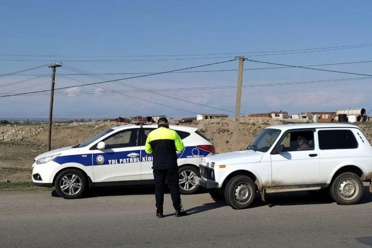 Göygöldə 15 sürücü barəsində protokol tərtib edildi - FOTO Göygöldə 15 sürücü barəsində protokol tərtib edildi - FOTO