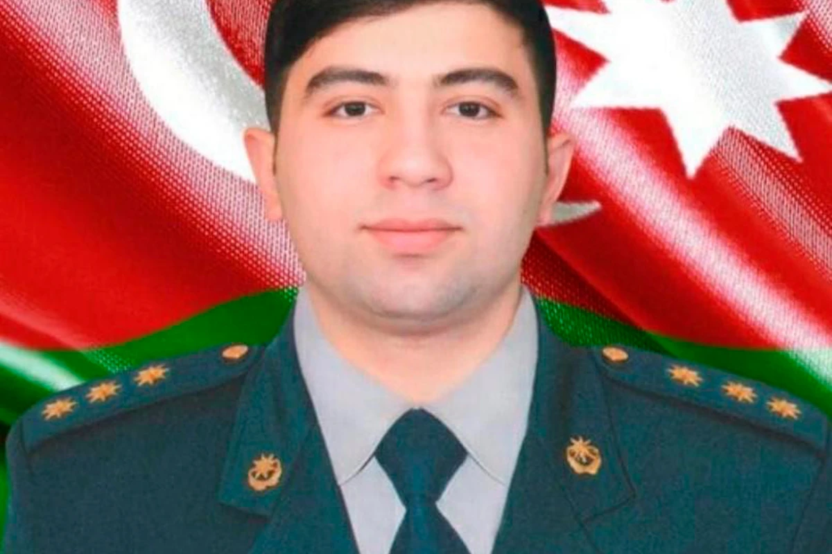 Şəhidimiz son mənzilə yola salınır - FOTO Şəhidimiz son mənzilə yola salınır - FOTO