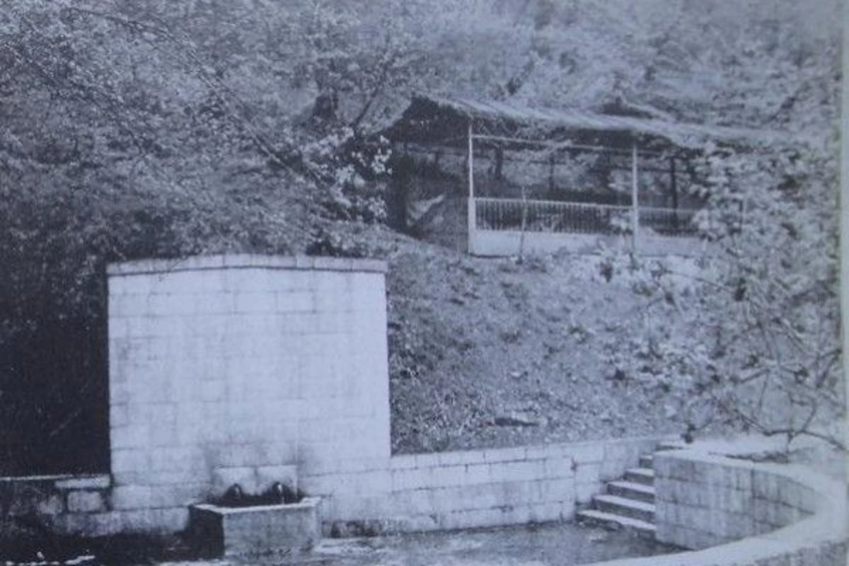 36 il sonra İsa bulağında olan azərbaycanlı nazir kimdir? - FOTO 36 il sonra İsa bulağında olan azərbaycanlı nazir kimdir? - FOTO