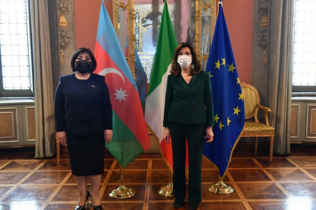 Mina xəritələrinin verilməsi üçün Ermənistana təzyiq göstərilməlidir - Sədr