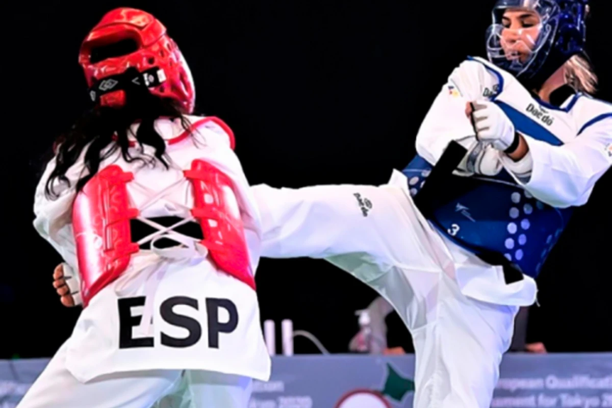 Сотрудница МЧС Азербайджана завоевала путевку на Олимпиаду - ФОТО