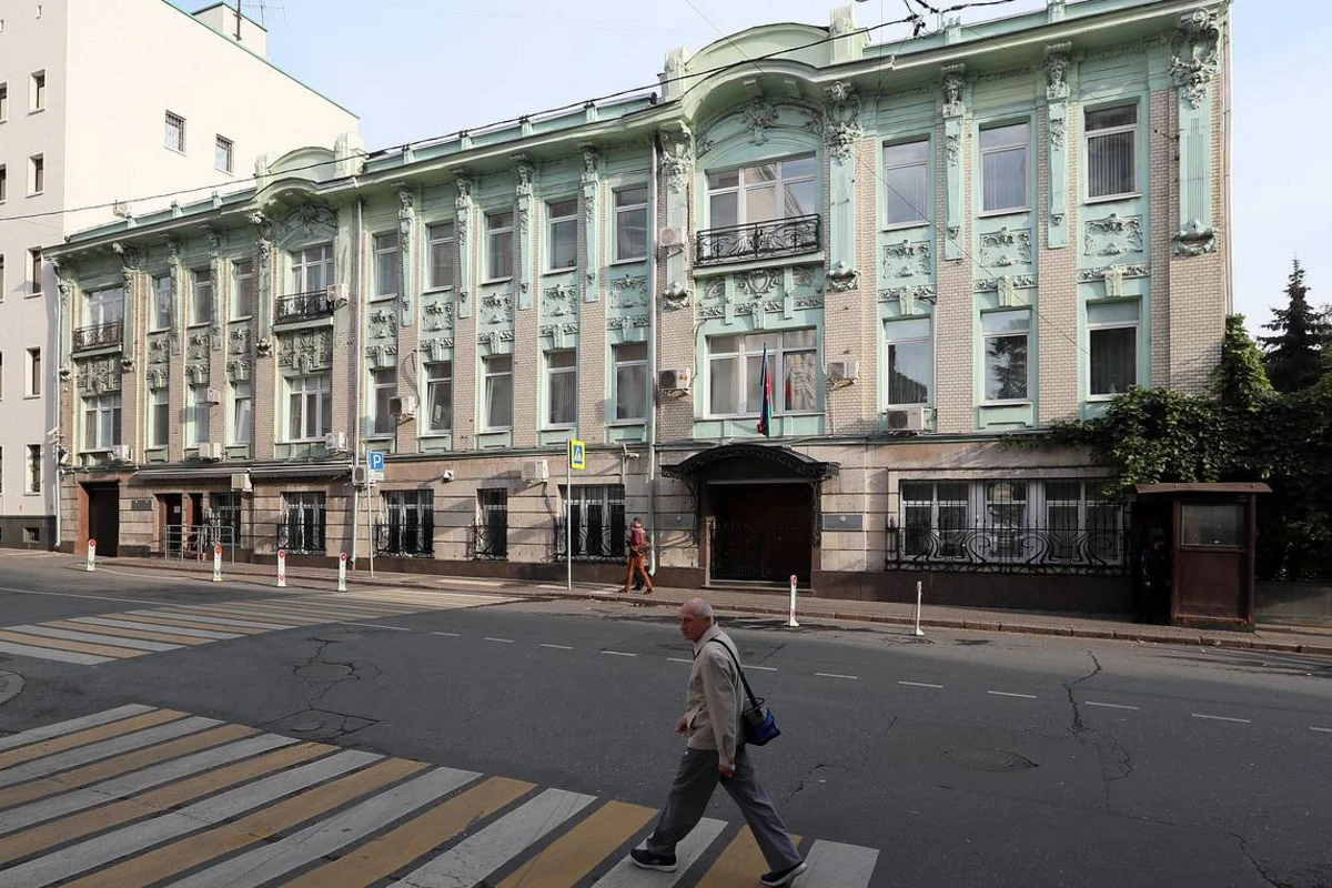 Посольство обратилось к гражданам Азербайджана, проживающим в России