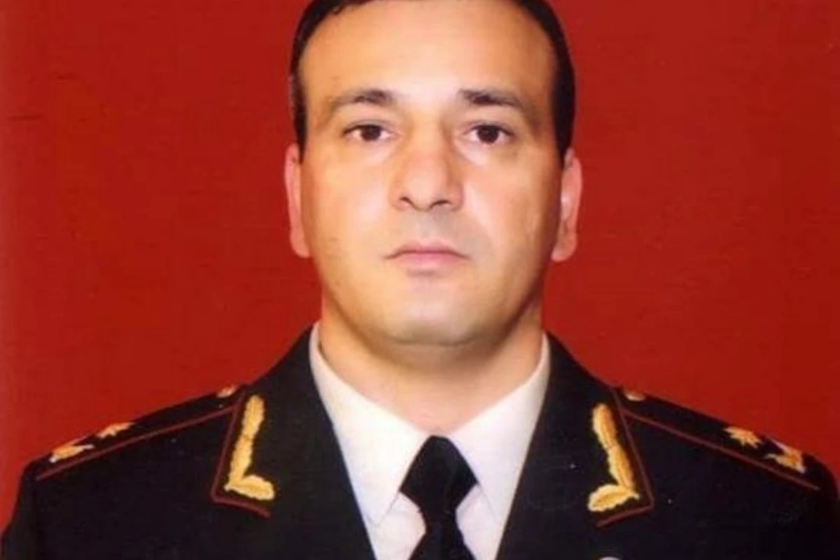 Polad Həşimovun şəxsi əşyaları muzeyə verildi - FOTO