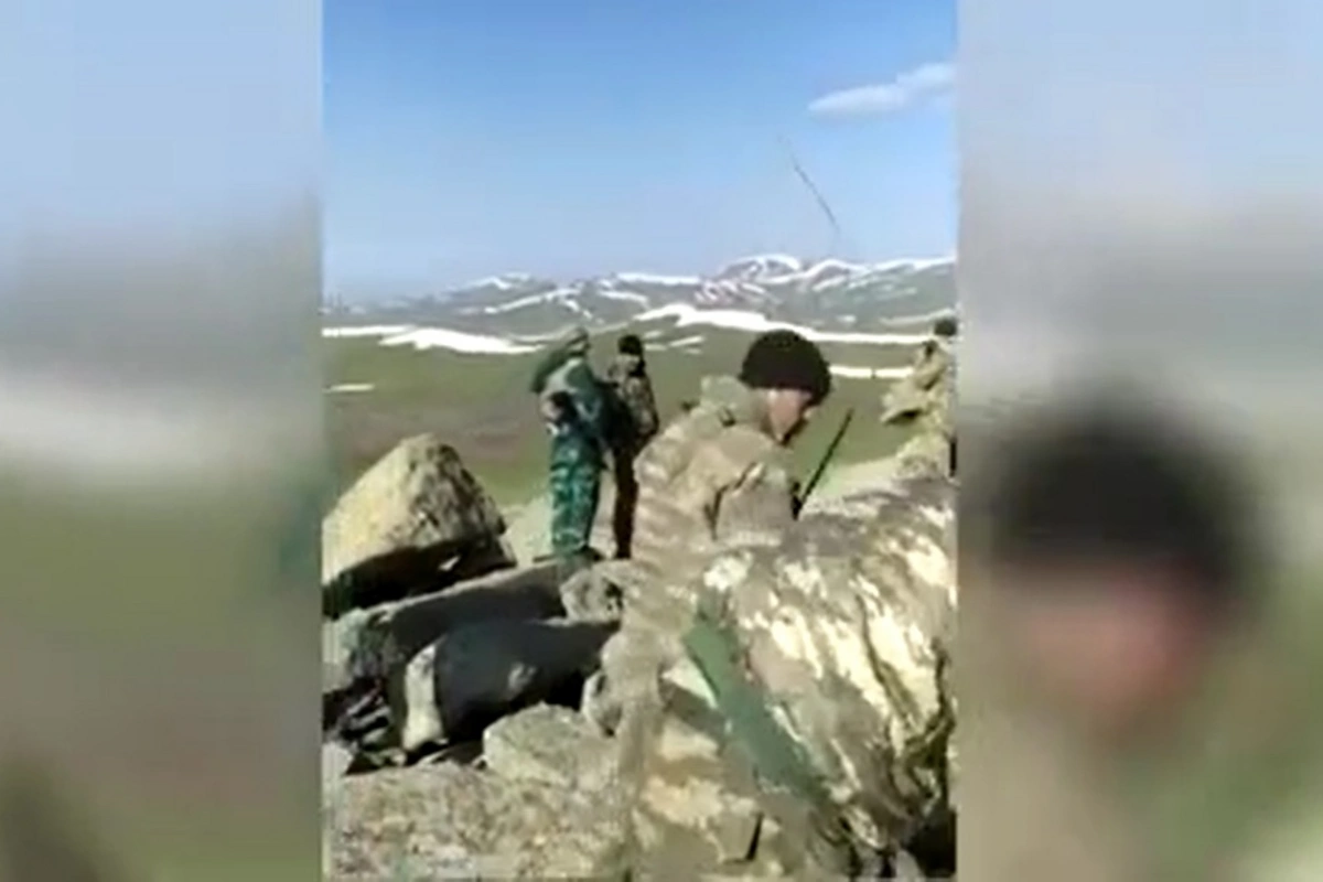 Düşmən o videodan sonra ərazidən çıxarıldı - Ordumuz mövqelərini möhkəmləndirdi - VİDEO