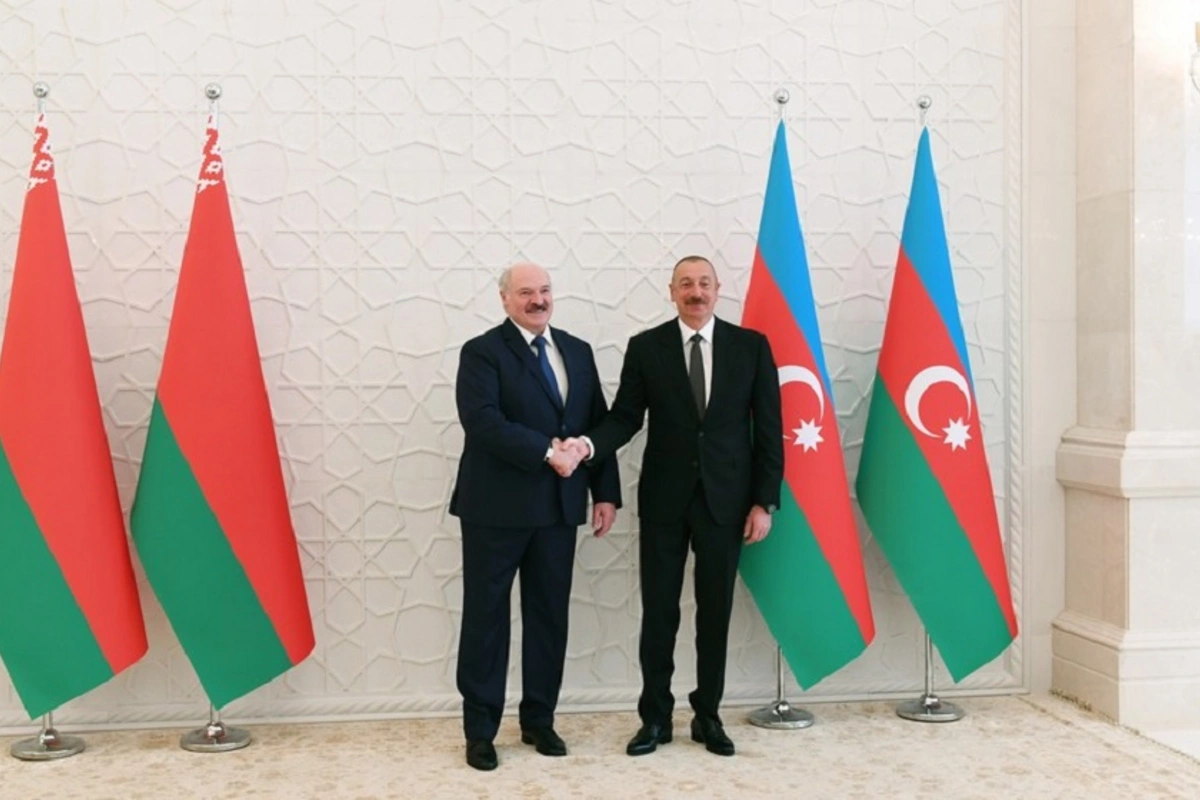 Lukaşenko Azərbaycan Prezidentinə təbrik məktubu yazıb
