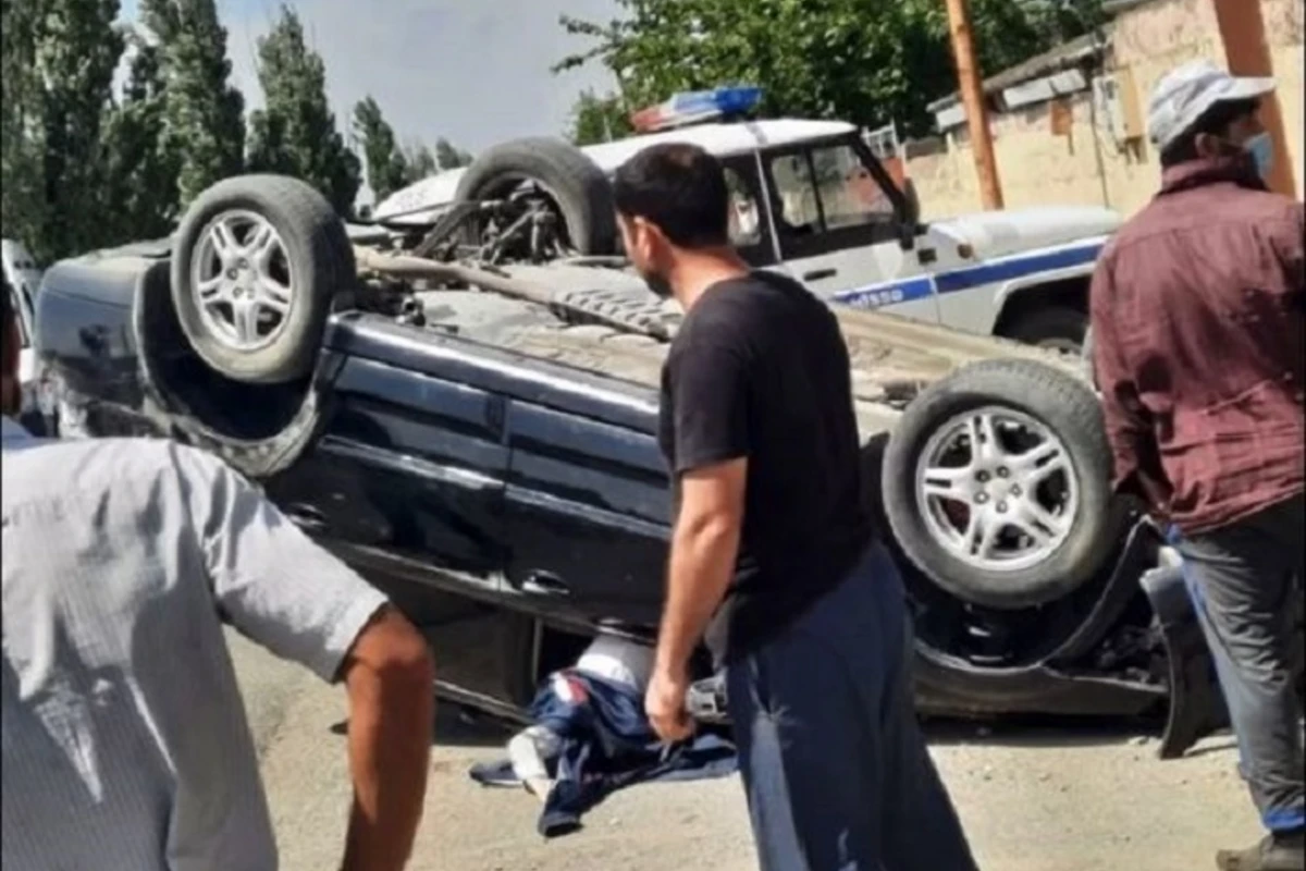 Azərbaycanda ağır avtomobil qəzası: Ölən var - VİDEO