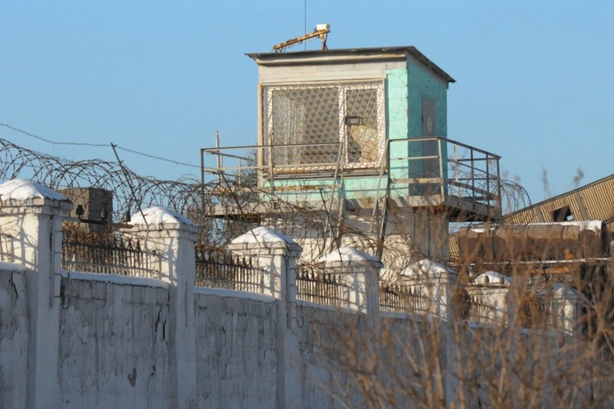 Penitensiar xidmətin əsgəri özünü güllələyərək intihar edib