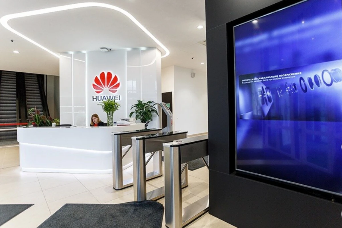 Huawei презентовала собственную операционную систему для смартфонов