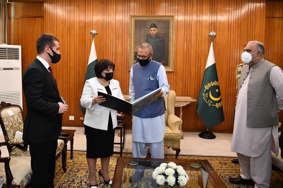 Sahibə Qafarova Pakistan prezidenti ilə görüşdü - FOTO