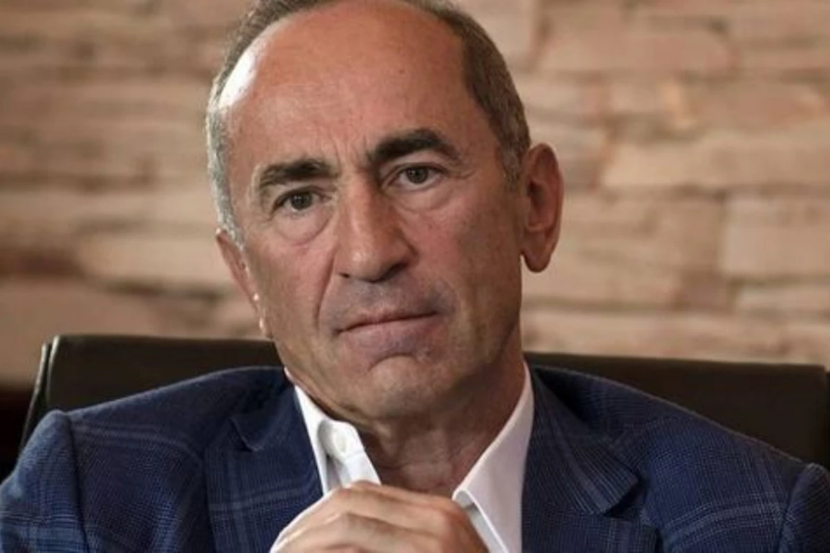 Robert Köçəryan: “Dörd ayda Ermənistanı 80 min nəfər həmişəlik tərk edib”