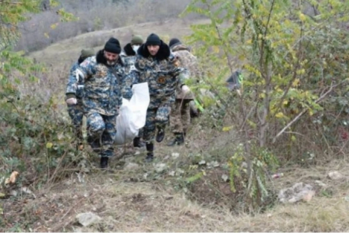 Daha 1 erməni hərbçinin meyitinin qalıqları təhvil verildi