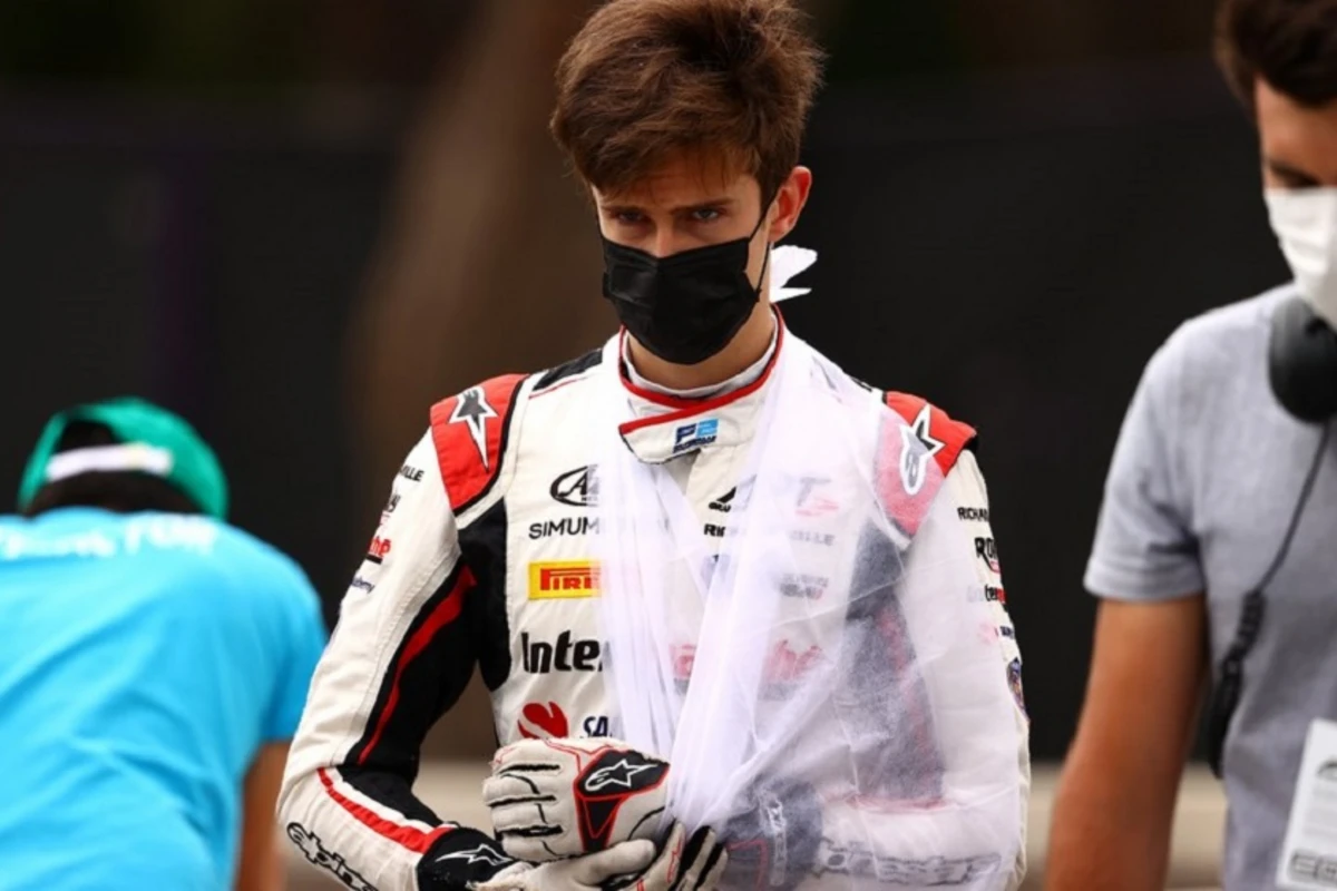 Formula 2 pilotunun Bakıda qolu sındı