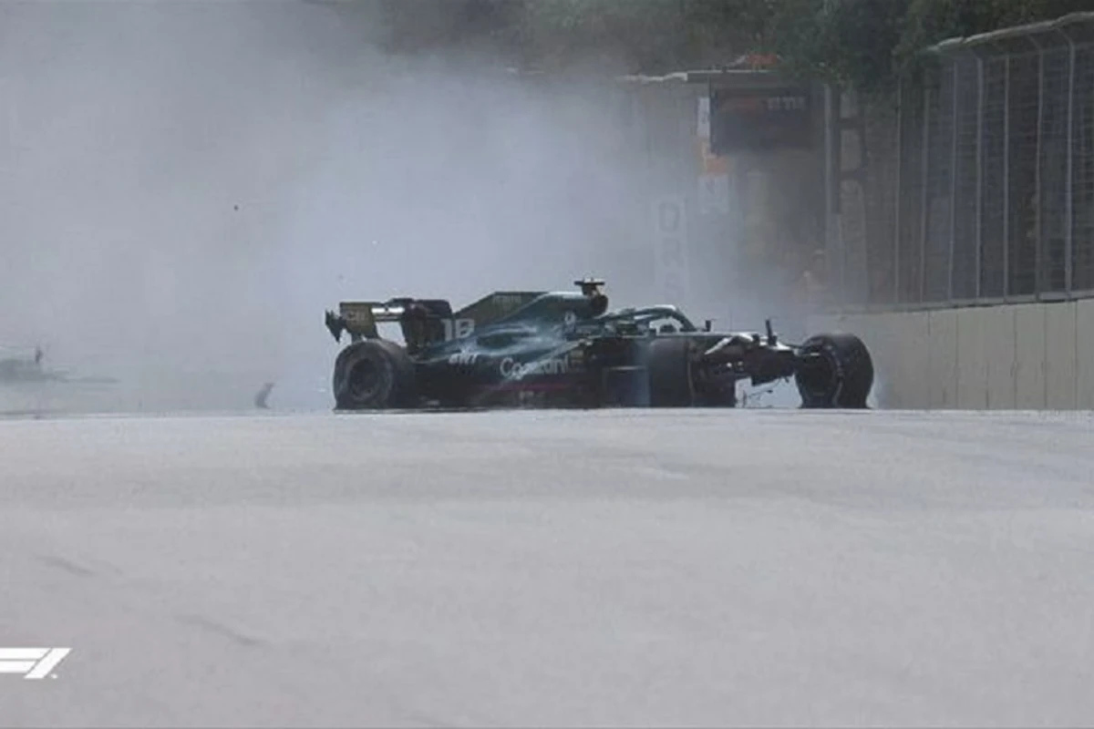 Formula 1-də təhlükəli qəza: “Tibbi maşın trassa daxil oldu” - FOTO Formula 1-də təhlükəli qəza: “Tibbi maşın trassa daxil oldu” - FOTO