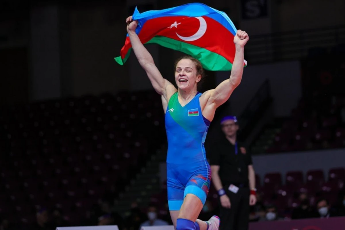 Mariya Stadnik yenidən qızıl medal qazandı Mariya Stadnik yenidən qızıl medal qazandı
