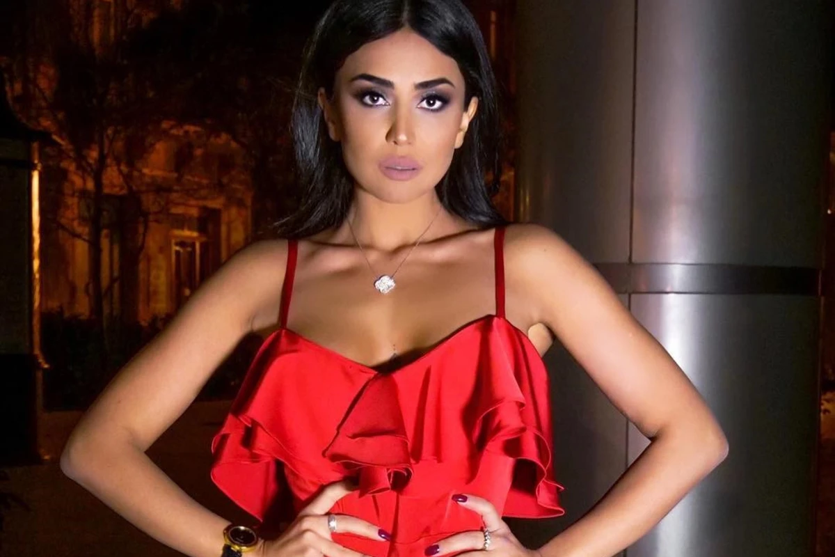 Pərvin Abıyeva: “Nişanlıma acıq vermək üçün bu sənətə gəlmişəm” - VİDEO