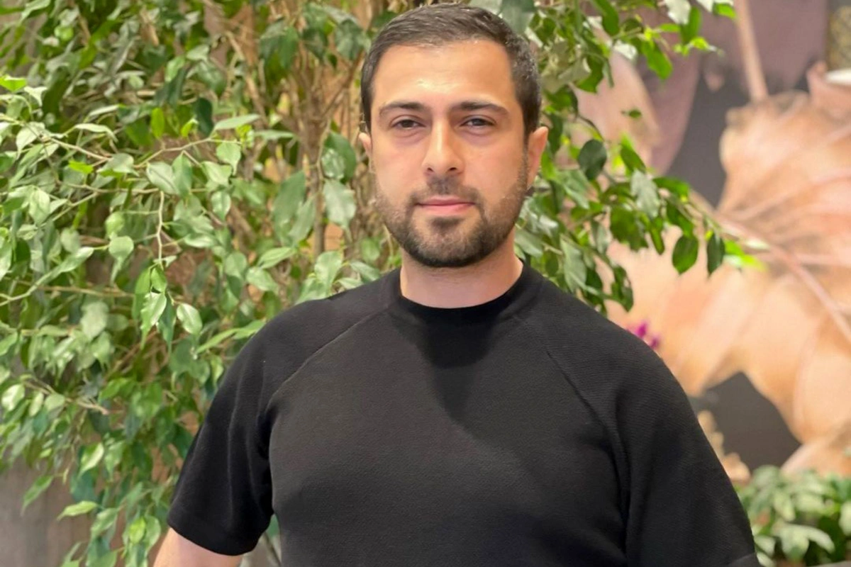 Namiq Qaraçuxurlu sevənlərindən üzr istədi