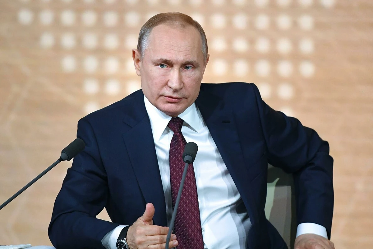 Putin miqrantları sevindərəcək FƏRMAN imzalayıb