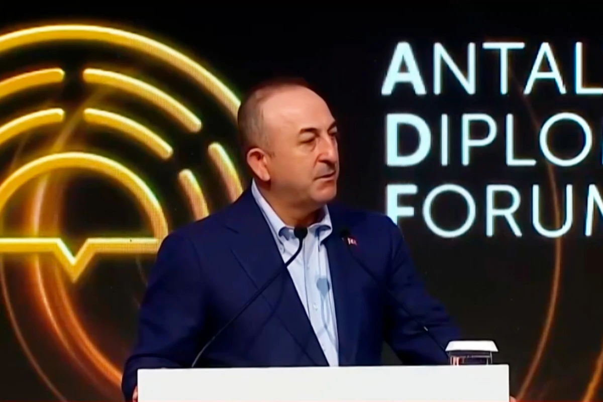 Çavuşoğlu: “Azərbaycanın ərazi bütövlüyünə hər kəs hörmət etməlidir” - VİDEO Çavuşoğlu: “Azərbaycanın ərazi bütövlüyünə hər kəs hörmət etməlidir” - VİDEO