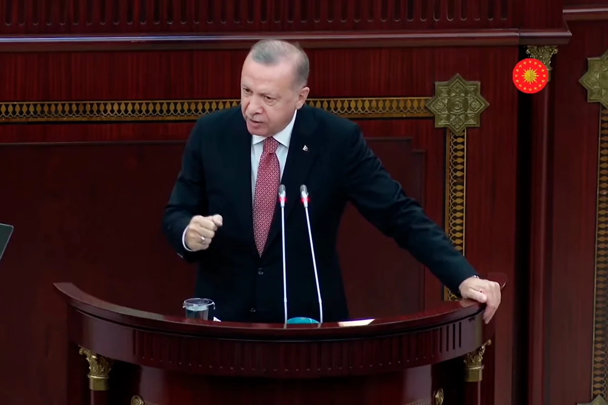 Ərdoğan Milli Məclisdə Bəxtiyar Vahabzadənin şeirini söylədi - VİDEO