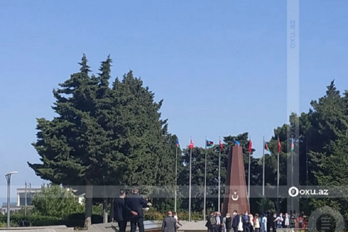 Ərdoğan Şəhidlər xiyabanını və “Türk Şəhidliyi”ni ziyarət etdi - FOTO