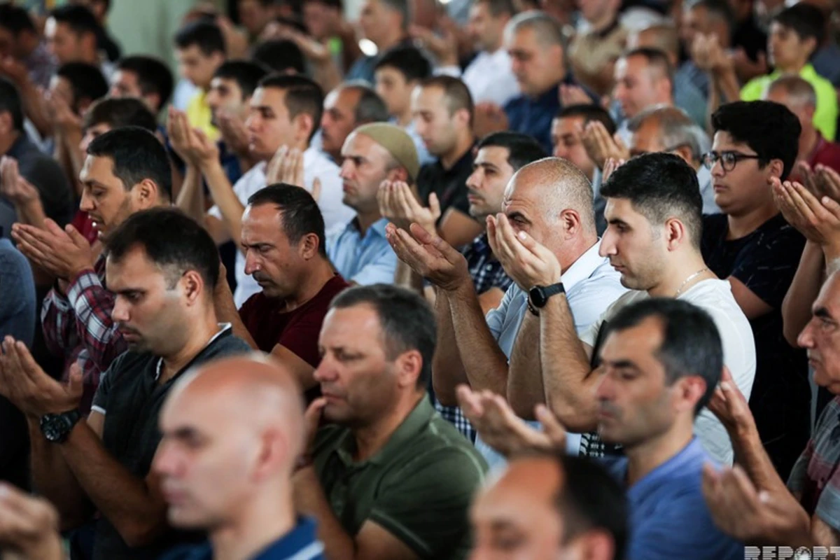 Dini ibadət, ayin və mərasimlərə dair tələblər müəyyənləşib