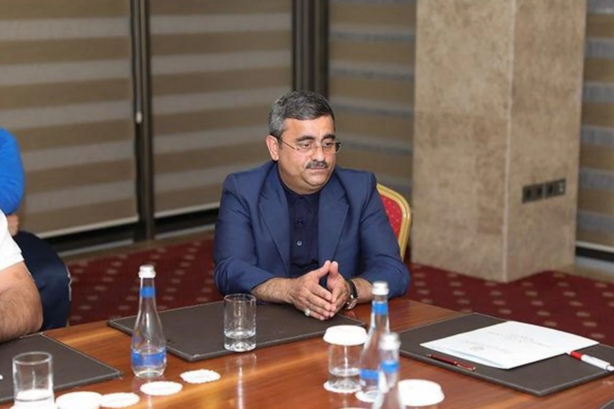 Sadıq Sadıqov: Elmar Qasımovun uzaqlaşdırılmasına qərar verildi - MÜSAHİBƏ