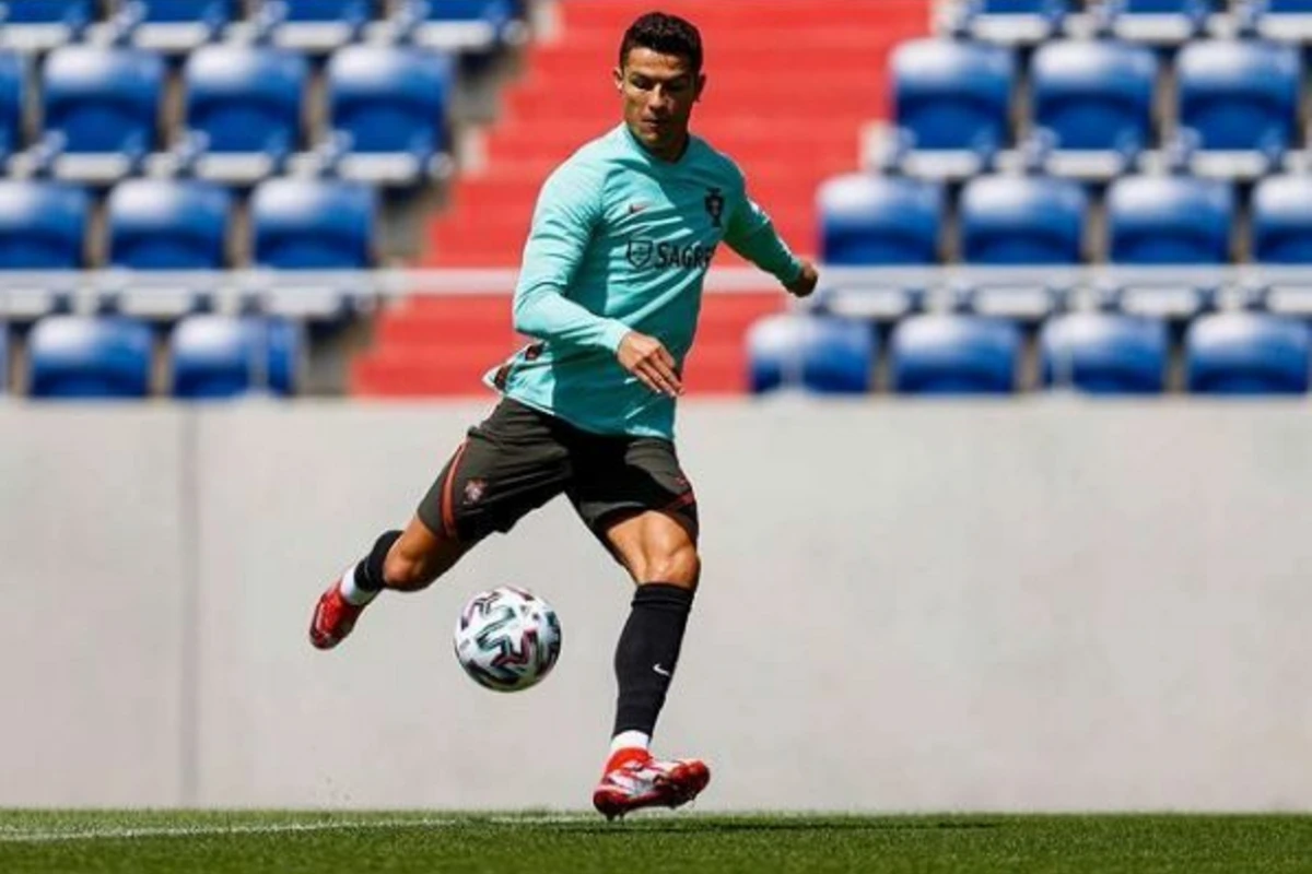 Ronaldodan yeni rekord – FOTO