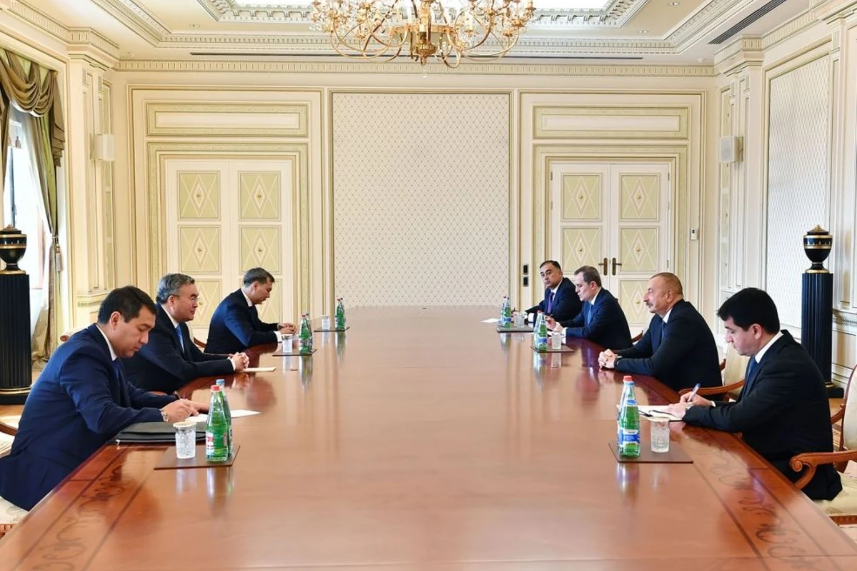 Президент Ильхам Алиев принял заместителя премьер-министра Казахстана