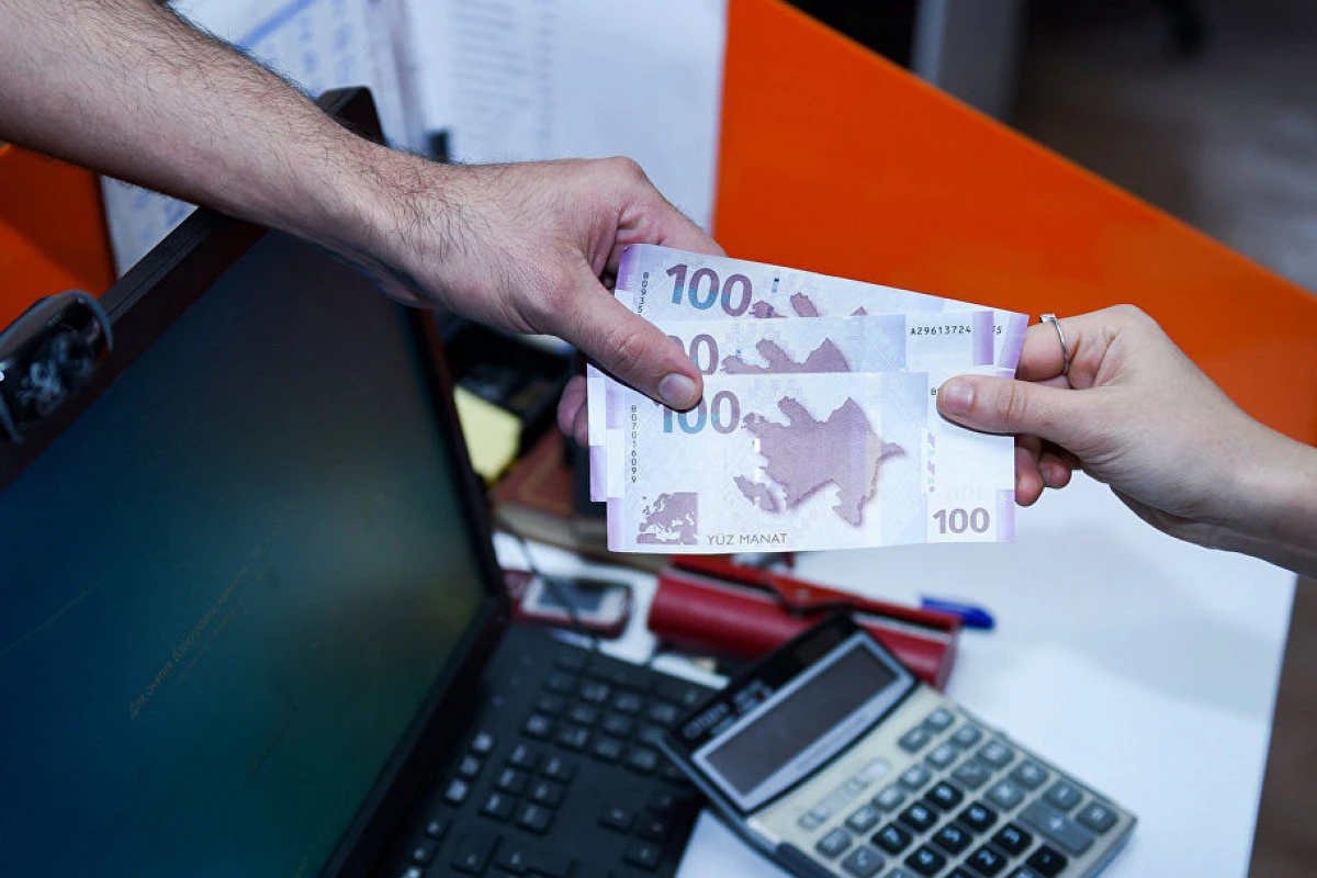 Azərbaycanda əhaliyə yenidən 190 manat ödəniləcək – ŞAD XƏBƏR Azərbaycanda əhaliyə yenidən 190 manat ödəniləcək – ŞAD XƏBƏR