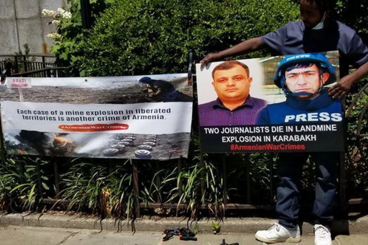 В Нью-Йорке прошла акция в связи с гибелью азербайджанских журналистов - ФОТО