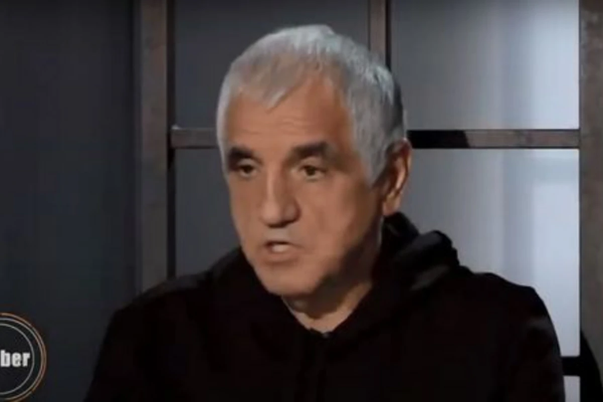 “Caliber”: Qabrelyanov Rusiya rəhbərliyini türkləşdirdi – VİDEO “Caliber”: Qabrelyanov Rusiya rəhbərliyini türkləşdirdi – VİDEO