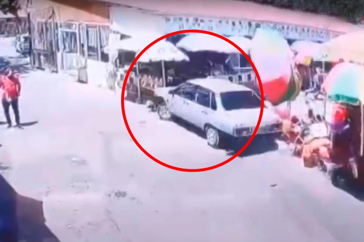 Azərbaycanda maşın bazara girdi: xəsarət alanlar var - ANBAAN VİDEO