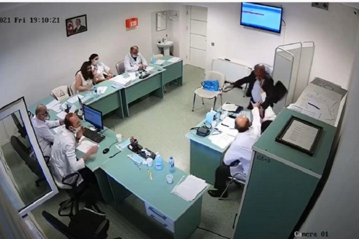 Həkimə hücum edən şəxsin cinayət işi məhkəməyə göndərilib